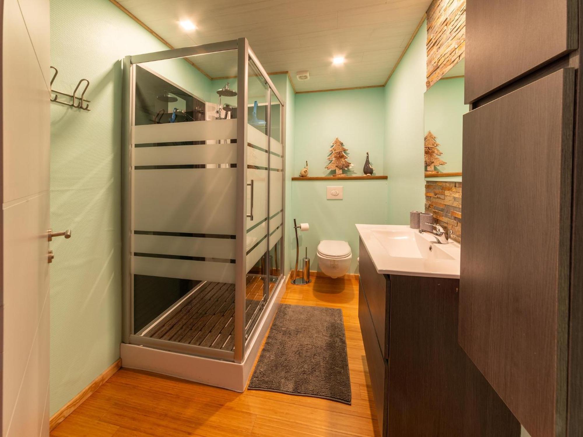 Holiday Home With Bubble Bath Florenville Exterior photo